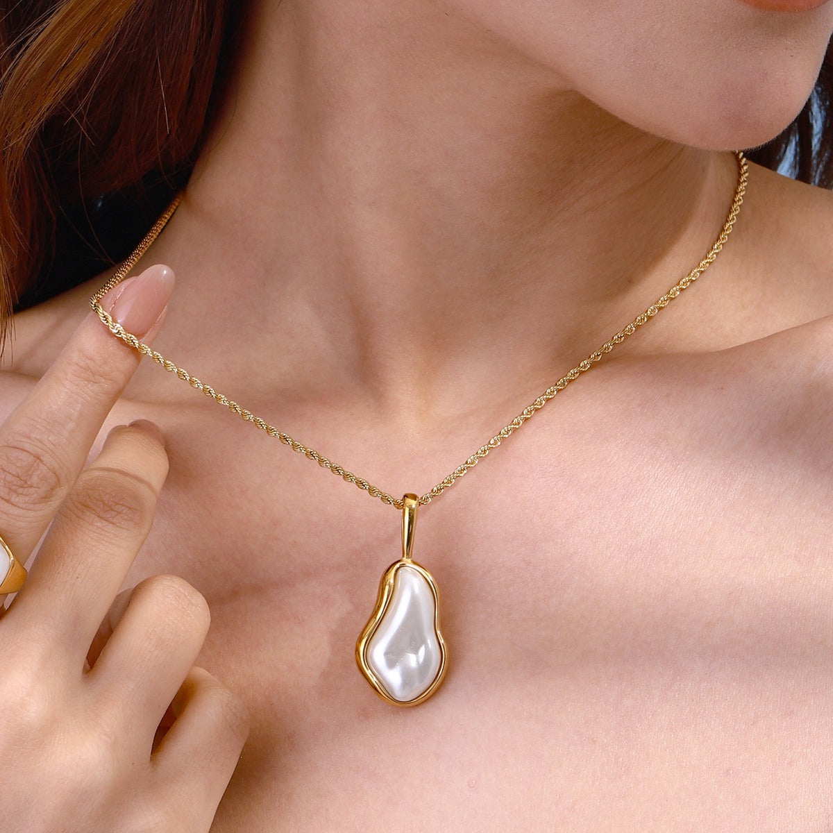 Necklaces & Long Necklaces